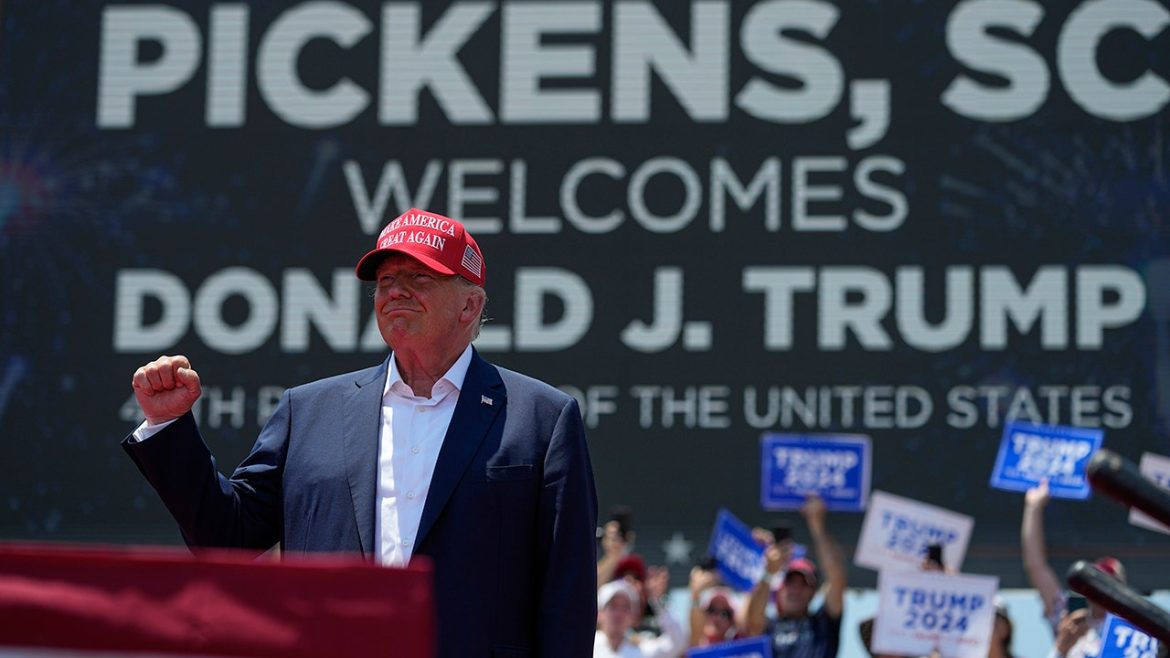 Trump draws massive crowd of at least 50K in small South Carolina town of 3,400: police
